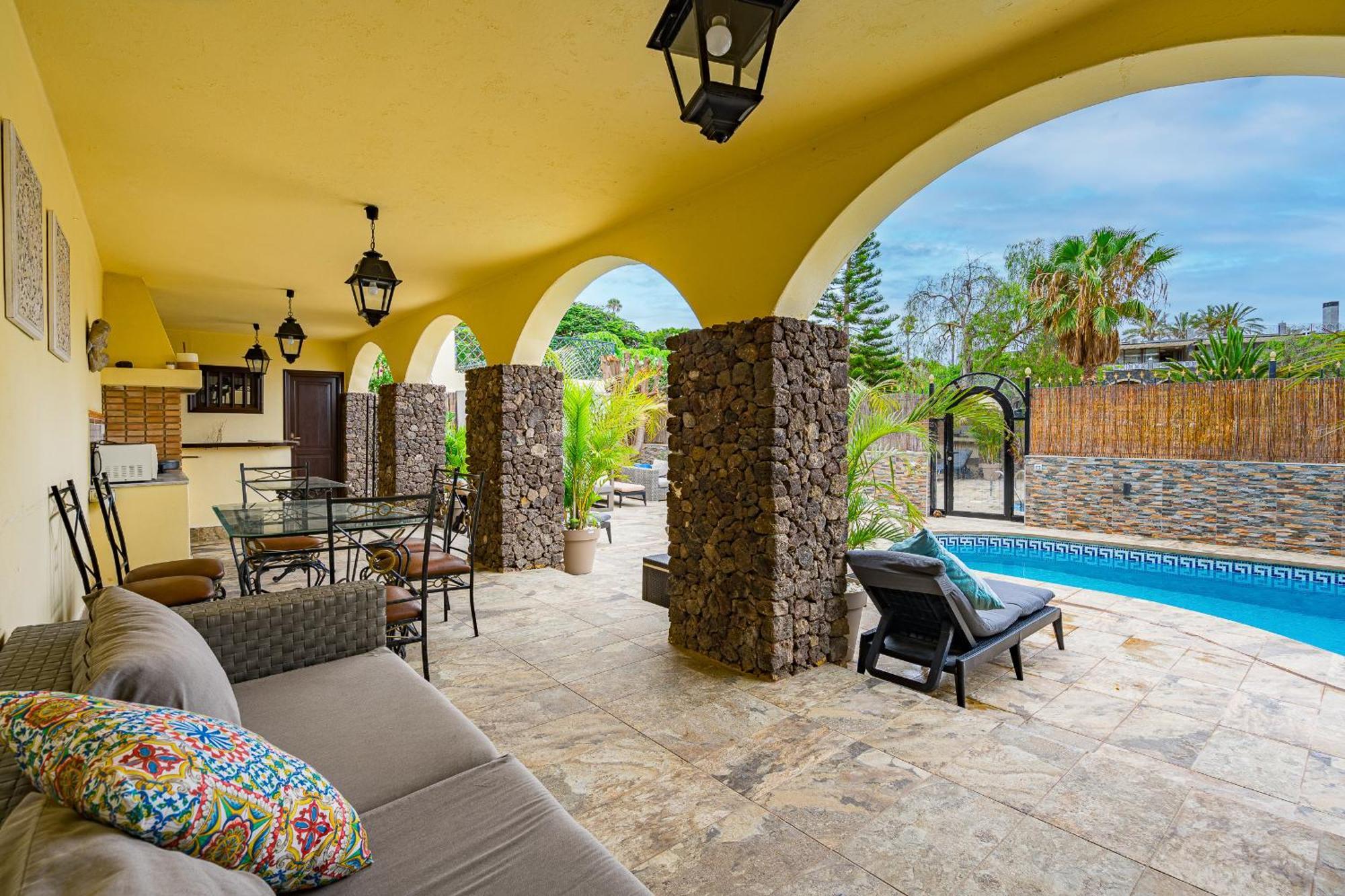 Villa Natali ,Luxury 3-Levels Large Villa On Tenerife, Ocean View, Private Poo L& Barbecue Area أذيخي المظهر الخارجي الصورة